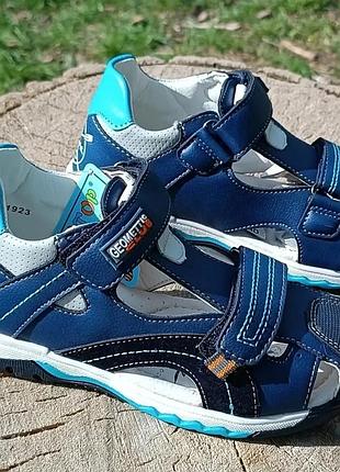 Босоніжки для хлопчиків