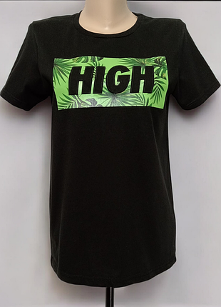 Футболка базовая.