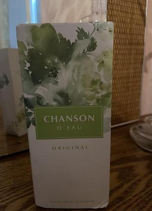 Туалетна вода chanson d'eau