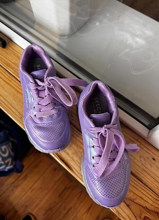 Кросівки шкіряні skechers