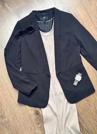 Жакет жіночий h&m чорного кольору