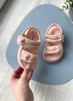 Босоножки для девочки 2