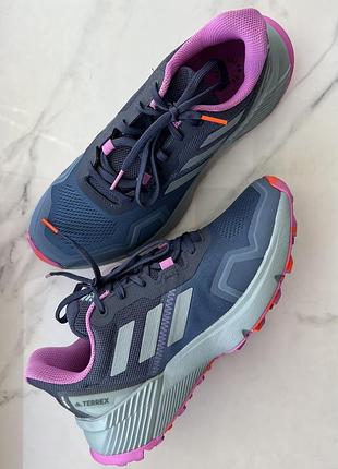 Кросівки adidas gratis terrex