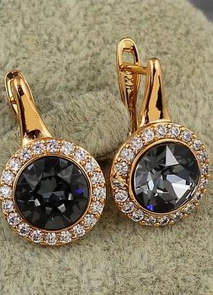 Серьги xuping jewelry сваровски романс с черными камнями 2 см золотистые