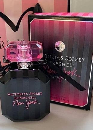 Жіноча парфумована вода victoria's secret bombshell new york 100 мл