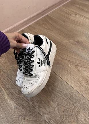 Кросівки adidas