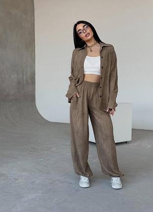 Легкий брючний костюм жіночий