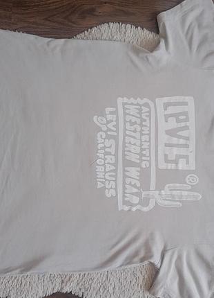 Футболка levi's, ідеальний стан