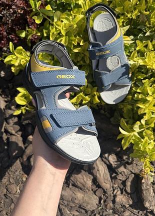 Босоніжки для хлопчика geox 35