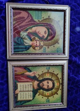 Ікони вишиті бісером