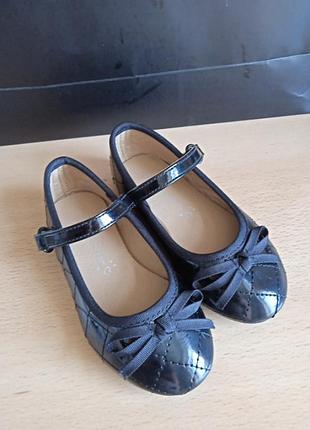 Елегантні туфлі kids collection на дівчинку