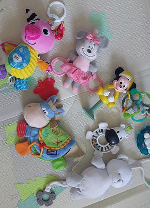 Подвески в тележку disney lamaze, грызунки infantino