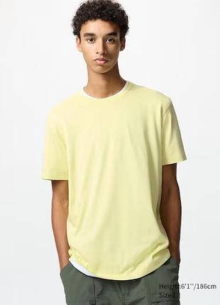 Футболки uniqlo (унісекс)