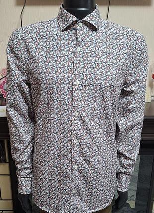 Шикарная хлопковая рубашка белого цвета в цветочный принт riley slim fit made in myanmar