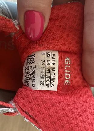 Кросівки adidas 5