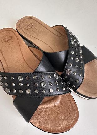 Сандалии ugg