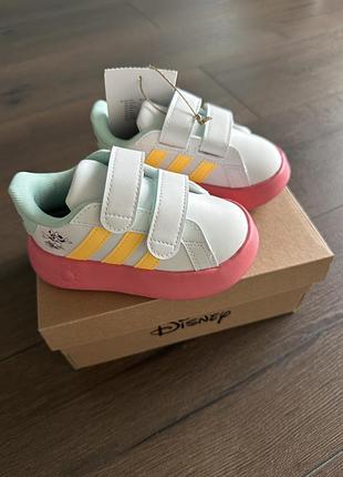 Нові. дитячі кеди adidas, розмір 22