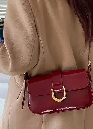 Роскошная женская сумка.