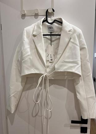 Короткий жакет zara xs