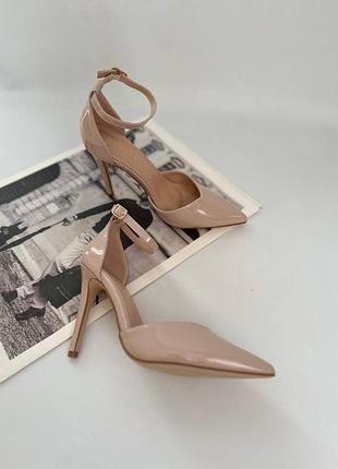 Туфлі жіночі