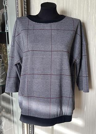 Очень красивый свитер свитшот большого размера