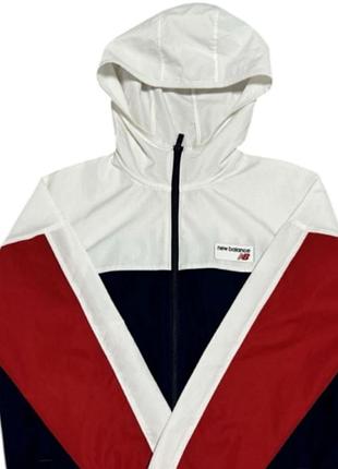 Вітровка new balance