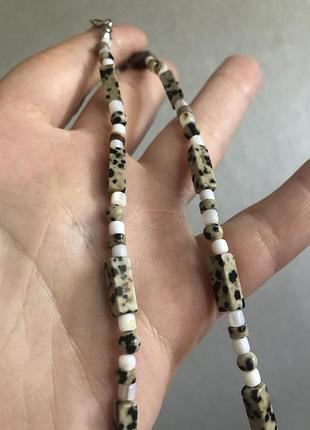 Чокер , бусы из ракушек и яшмы
