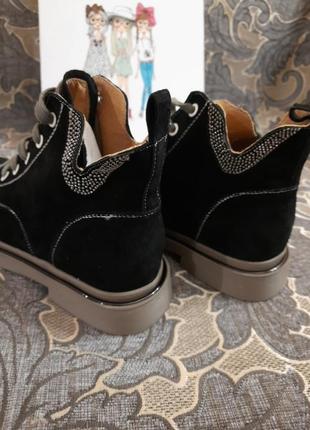 Кожа ботинки 2