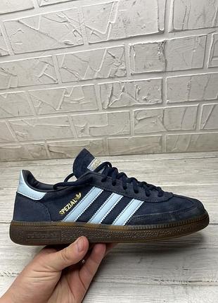 Кроссовки мужские adidas spezial
