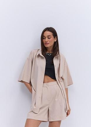 Бежевая рубашка oversize