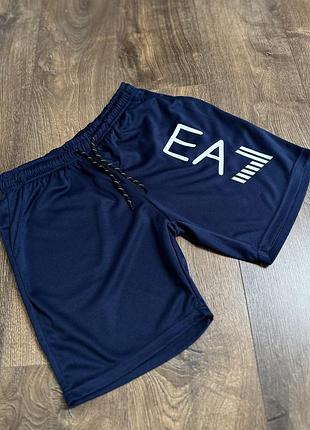 Чоловічі шорти ea7