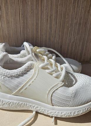 Кроссовки детские для девушки sprandi белые