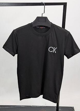 Футболка calvin klein