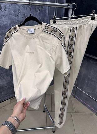 Жіночий костюм guess