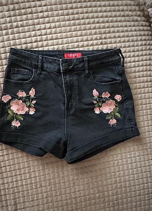 Шорты guess