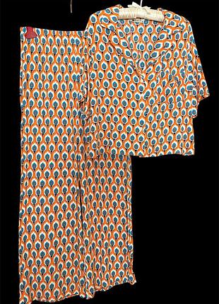 Літній костюм