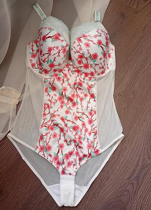 Нереально красивое белье боди,комбидресс новое на большую грудь