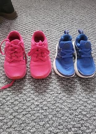 Кроссовки для девочки