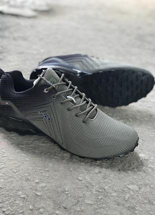 Кросівки текстильні. темна олива /градієнт