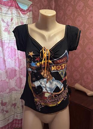 Стильна футболка з плечиками, лише 20 грн!