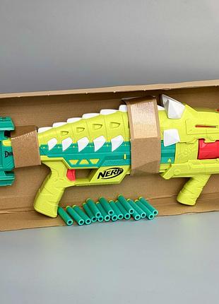 Бластер іграшковий nerf armorstrike
