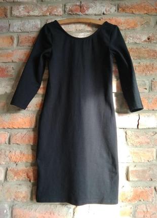 Маленькое черное платье s красивая спинка1 фото