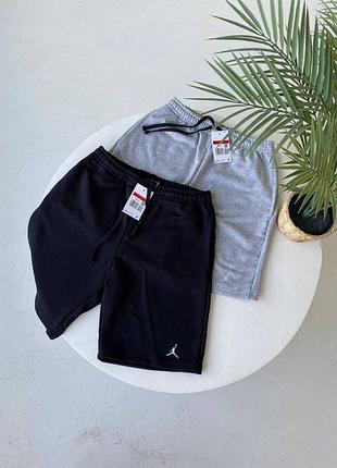 Чоловічі шорти джордан