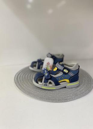 Босоніжки для хлопчика, сандалі