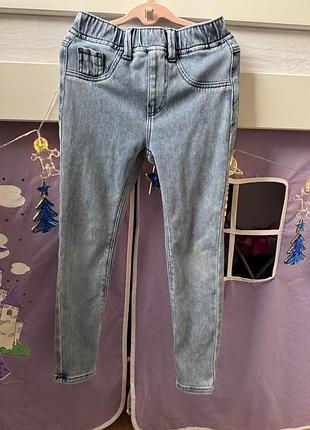 Джегінси для дівчинки 5-6 р.