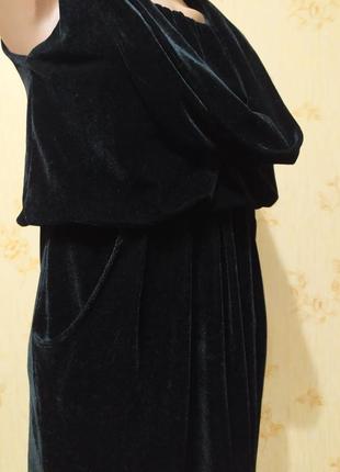 Короткое платье в египетском стиле с черного велюра2 фото