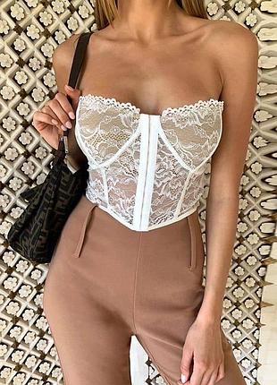 Топ мереживний топ з мереживом