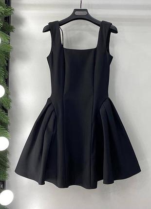 Жіноча сукня сонце