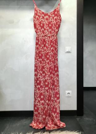 Платье из натурального  шелка