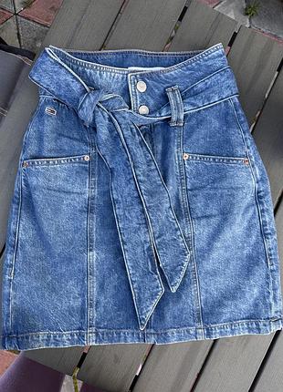 Джинсова спідниця tommy jeans
